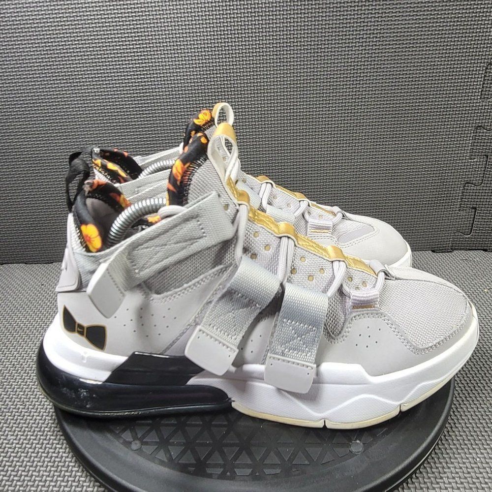 Mens Sz 8 Grey Nike Air Force Edge 270 Gel Sneakers